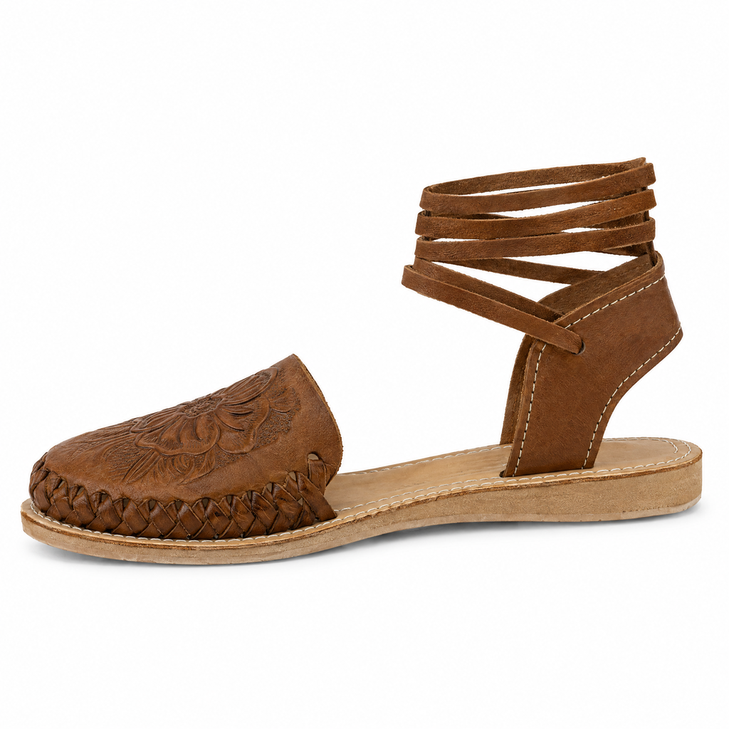 Huarache Romano Troquelado Amapola Nuez - lado